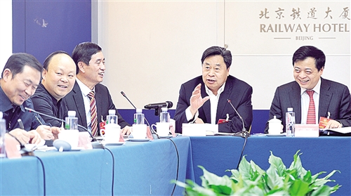 代表、委員暢談學習習近平總書記重要講話體會：吃了"定心丸" 干勁更足了