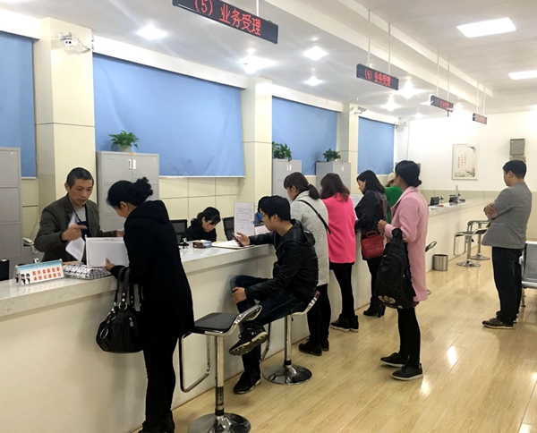 駐馬店市民刷身份證就可查詢房產信息