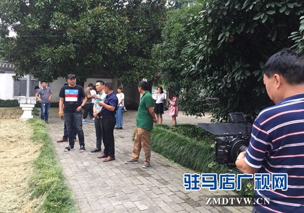 國內首部農村精準扶貧題材電視劇《扶貧辦主任》在汝南實地采景