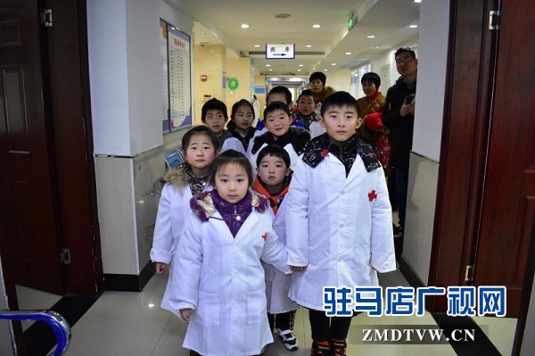 大型公益眼科小醫生職業體驗活動在駐馬店眼科醫院圓滿舉行