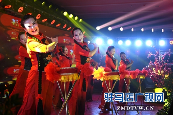 正陽縣舉辦“粒?；ㄉ?，濃濃故鄉情”主題元宵節晚會