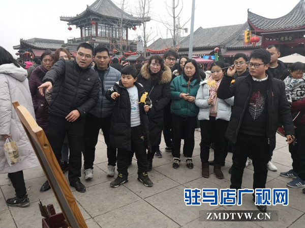 中原銀行駐馬店分行元宵節聯合皇家驛站舉辦“年味食足元宵節”活動