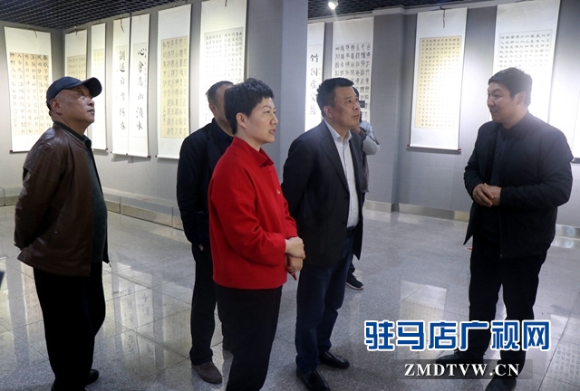 駐馬店市第六屆青少年書法大賽優秀作品展開展