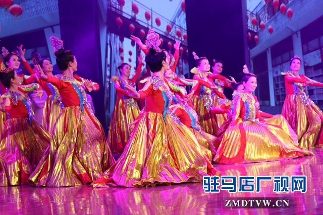 第二十二屆中國農產品加工投洽會文藝演出昨晚精彩上演