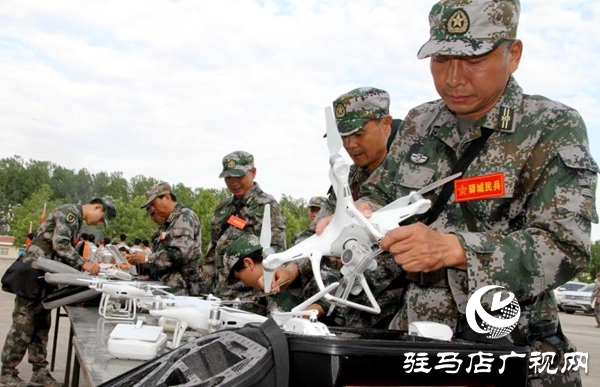 省軍區考評組到驛城區檢查民兵綜合建設工作