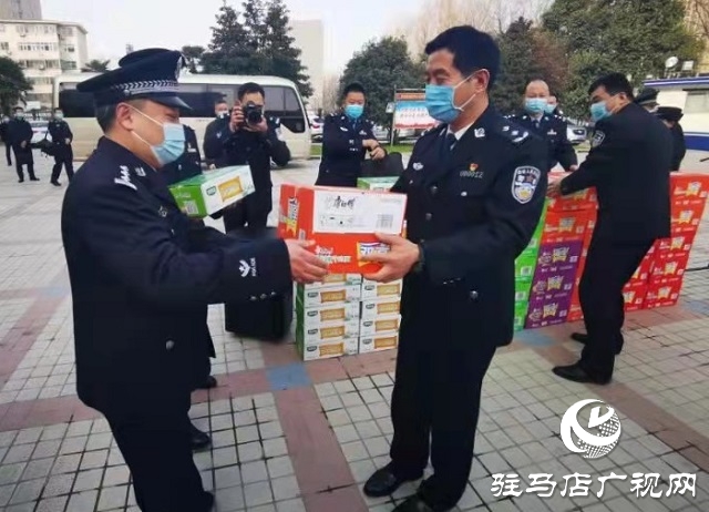 郭智深一行到驛城公安分局開展春節慰問工作