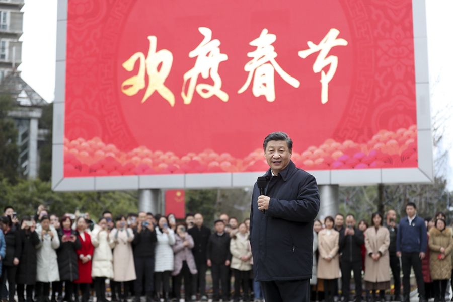 習近平與人民在一起的春節暖心瞬間
