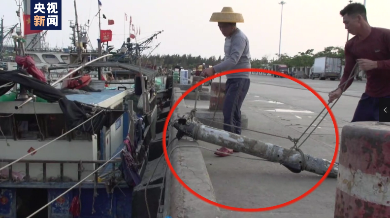 水下有“魚”！漁民打魚撈獲不明物體 竟是境外間諜竊密裝置