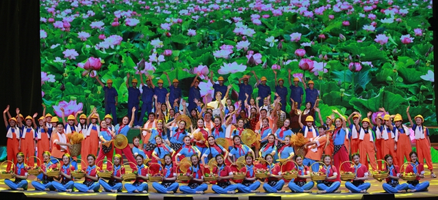 駐馬店市舉行慶祝中國共產黨成立100周年大型文藝演出