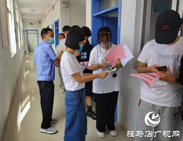 平輿縣玉皇廟鄉：維持新冠疫苗接種秩序 守護人民群眾生命健康
