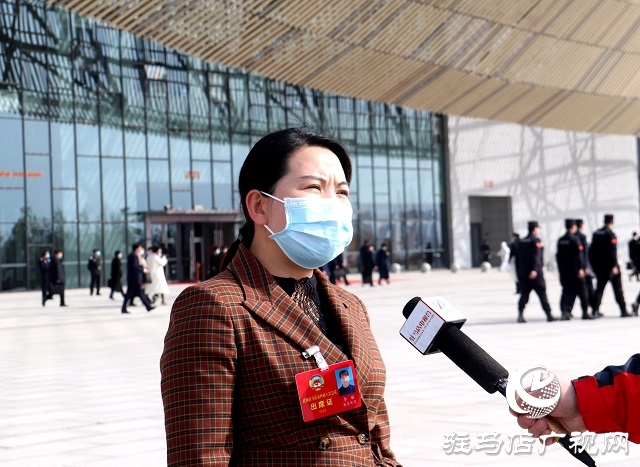 政協盛會開幕 委員反響熱烈