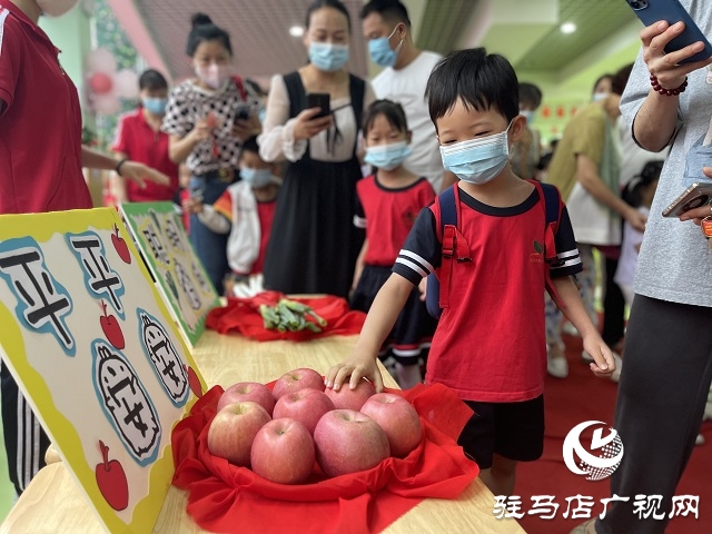 萌娃歸來! “幼”見開學季 滿滿儀式感
