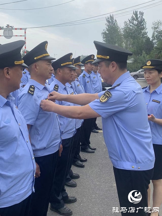 正陽縣交通運輸綜合行政執法大隊舉行換裝儀式