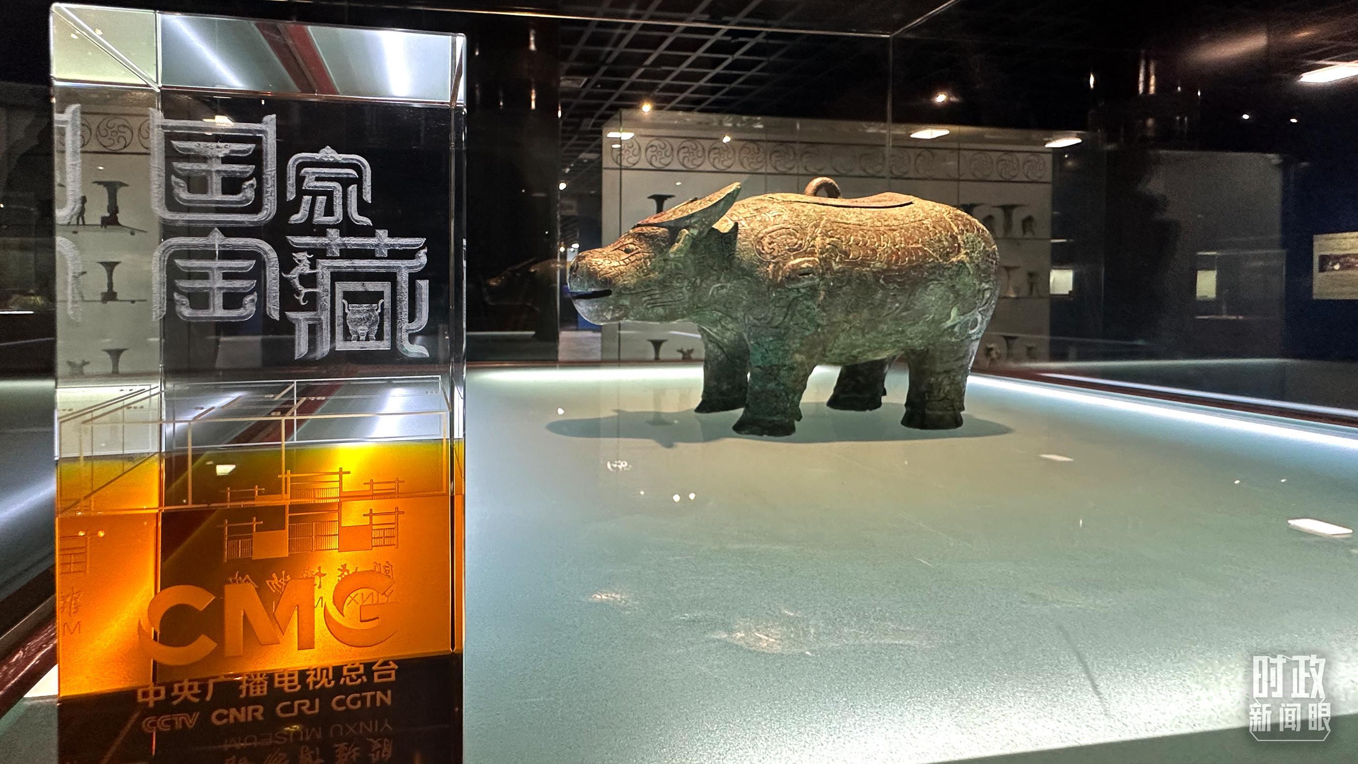 時政新聞眼丨習近平主席第10次發表新年賀詞：“讓明天的中國更美好”|獨家看點|習主席書架上的照片上新了