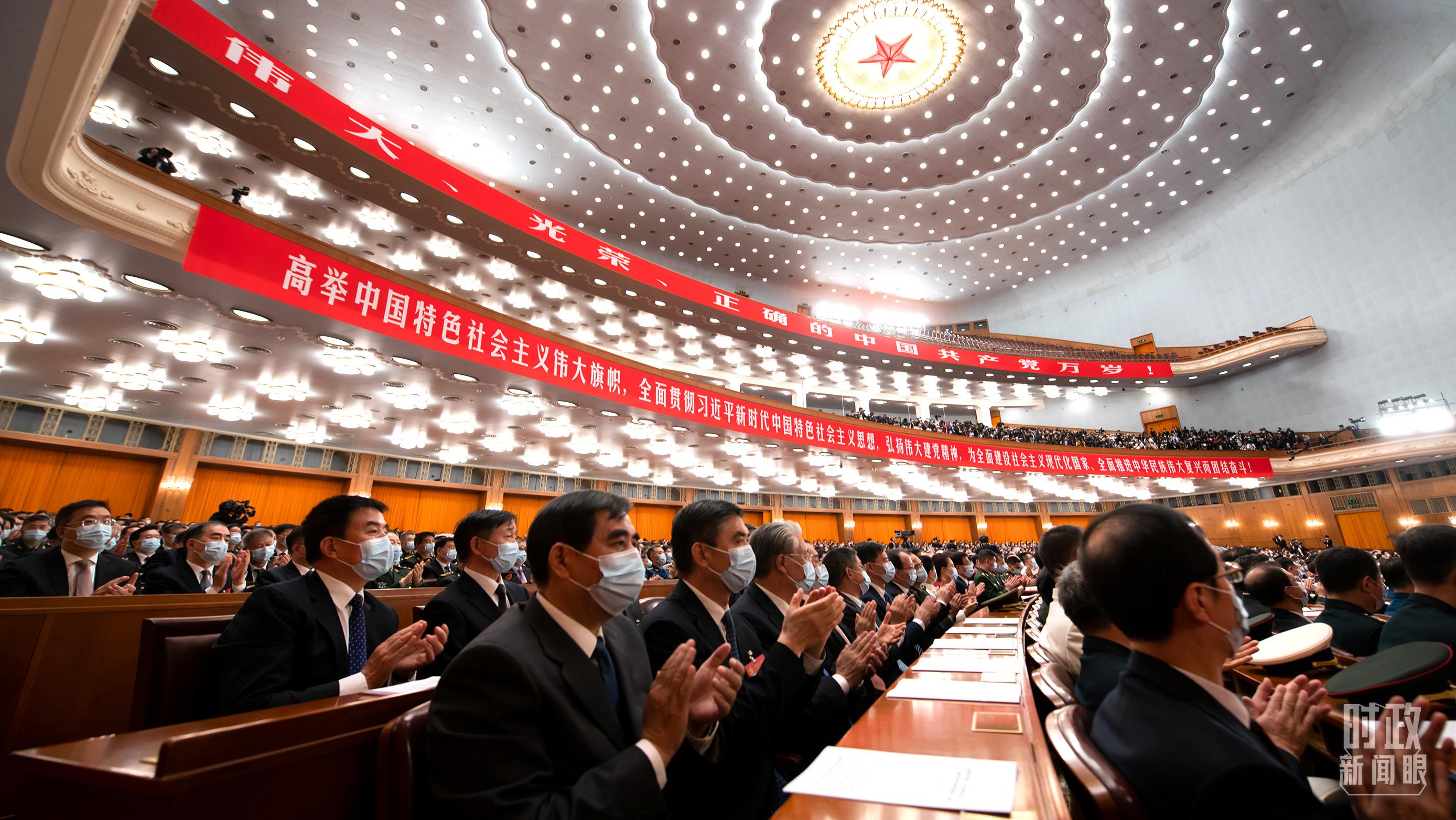 時政新聞眼丨習近平主席第10次發表新年賀詞：“讓明天的中國更美好”|獨家看點|習主席書架上的照片上新了