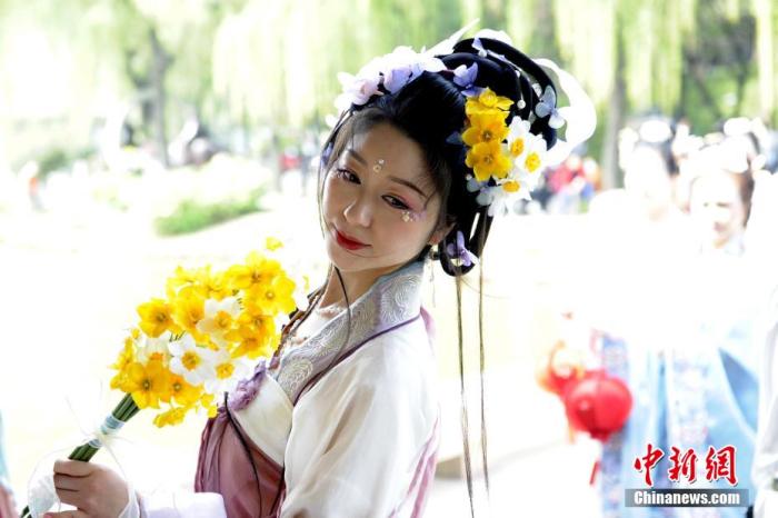 明清兩代流行的馬面裙，有哪些特點？