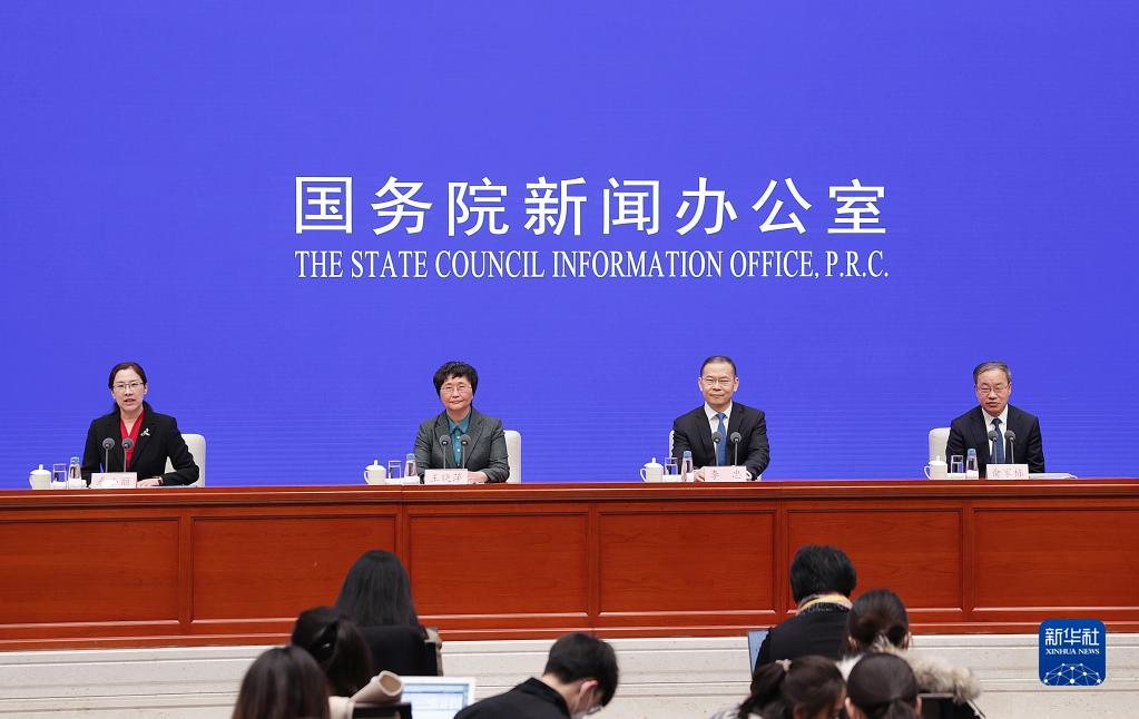 權威部門話開局丨夯實民生之本 推動社會保障事業高質量發展——人社部有關負責人談新舉措新進展