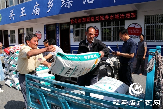 免費發放肥料種子，暖心助力鄉村振興