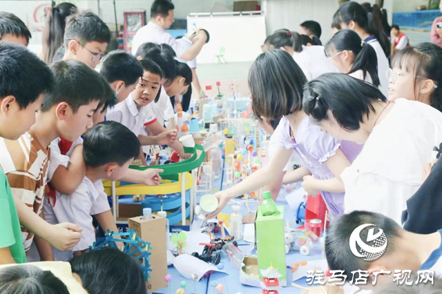 確山縣靖宇小學舉辦“熱愛科學 崇尚科學”2023年校園科技節活動