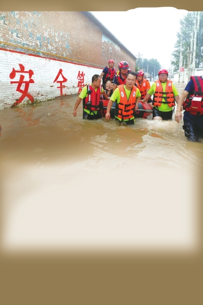 對話涿州救援中的河南身影：為救村民差點將隊員遺忘在受災村