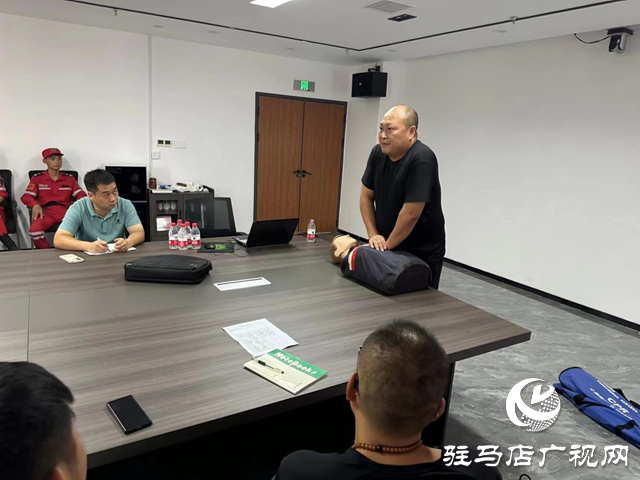 泌陽縣蛟龍救援隊開展應急救援知識進企業活動