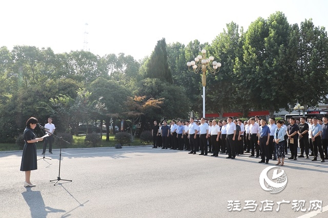 泌陽縣委組織開展“金秋助學”活動捐款儀式