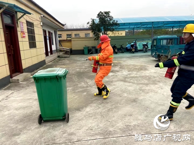 泌陽縣花園街道開展119全國消防月進社區活動