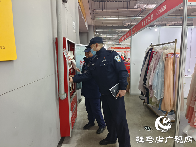 駐馬店市公安局示范區分局開展春節前安全大檢查