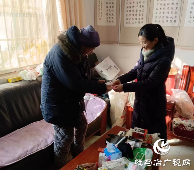 新蔡縣韓集鎮：慰問老黨員 不忘初心送溫暖