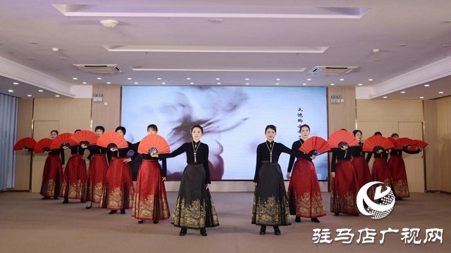 駐馬店市中心醫院舉辦2024年迎新春聯歡會