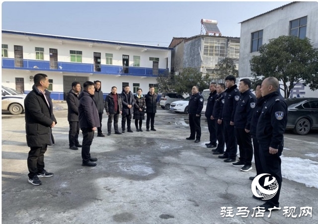 平輿縣李屯鎮開展大年三十“我們的節日·春節”慰問活動
