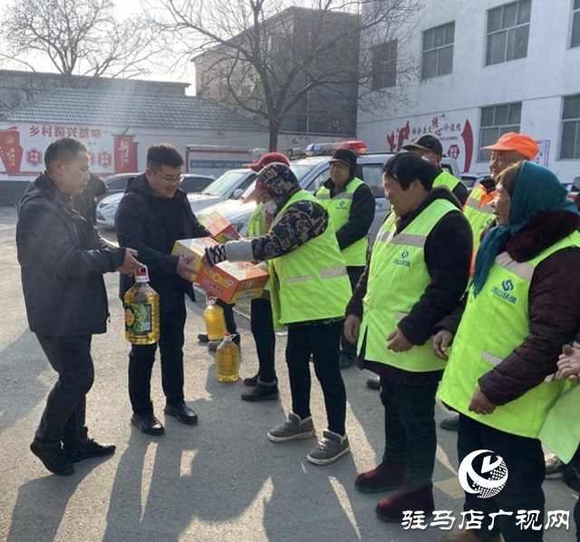 平輿縣李屯鎮開展大年三十“我們的節日·春節”慰問活動
