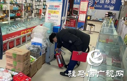 西平縣安委辦消安辦聯手組織對三類場所實行“三清兩管”