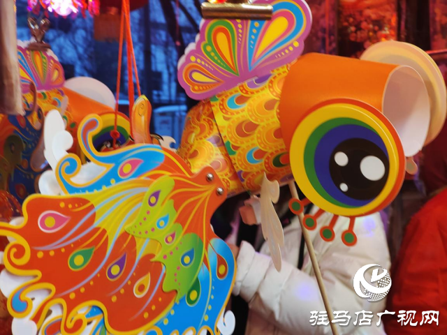 元宵節將至  花燈市場走俏