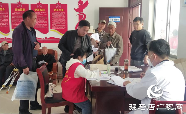 驛城區蟻蜂鎮：集中辦理殘疾證 貼心服務暖人心