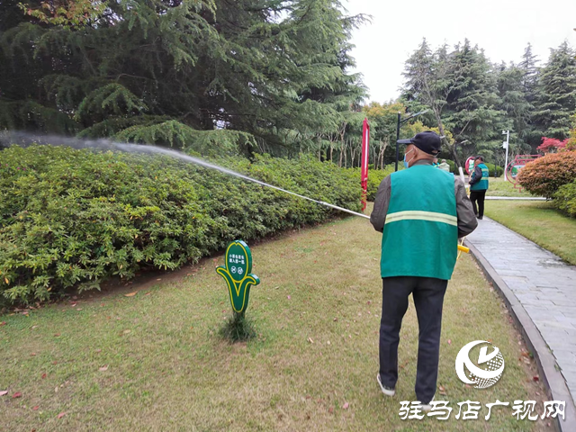 駐馬店：春季萬物長 園林養護忙
