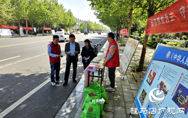 西平縣總工會開展《職業病防治法》宣傳周活動