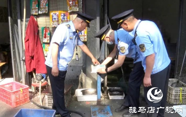 遂平縣市場監管局組織開展電子計價秤突擊檢查