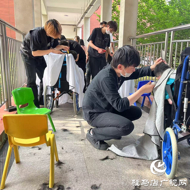 快樂六一 與愛“童”行——愛心理發團隊走進駐馬店兒童福利院