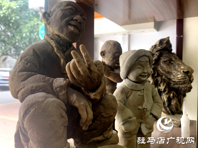 扎根天中大地的雕塑藝術家張愛武
