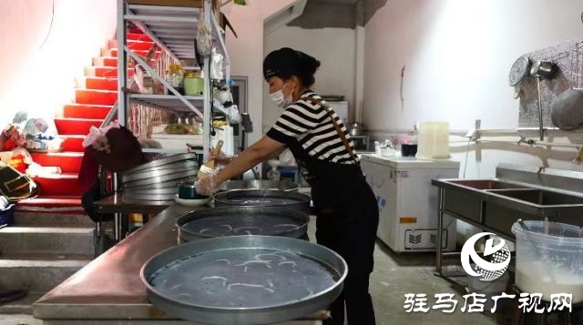 長壽之鄉的美食故事——春會的涼皮情