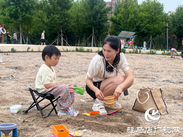 駐馬店市人民公園：環境美如畫 市民歡樂多