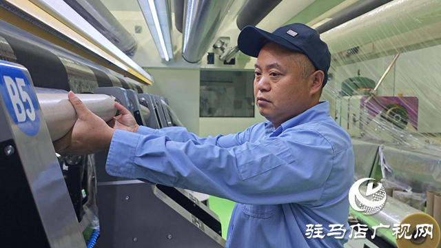 劉現軍：發揮黨員模范作用 用心鑄就生產佳績