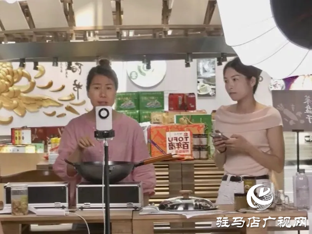 上蔡縣：助農直播一天銷售20萬元農產品