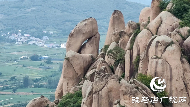 泌陽縣蛤蟆山：風光旖旎如畫