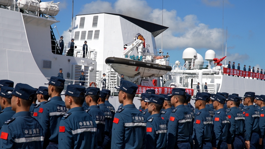 中國海警艦艇編隊起航赴俄羅斯執行中俄海警聯演聯巡任務
