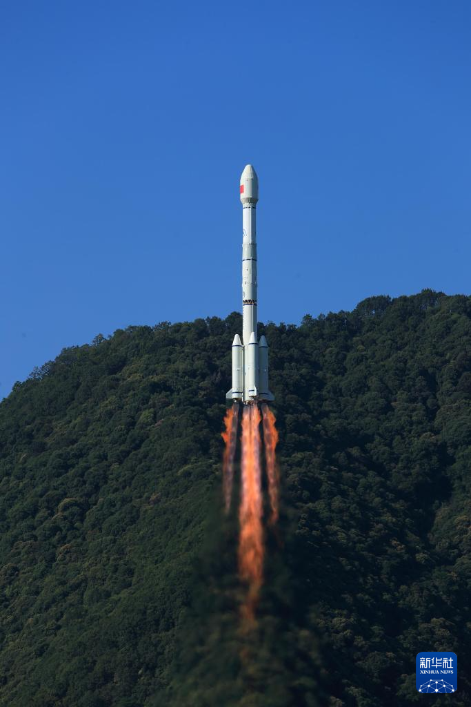 我國成功發射兩顆北斗導航衛星 開展下一代北斗系統新技術試驗試用
