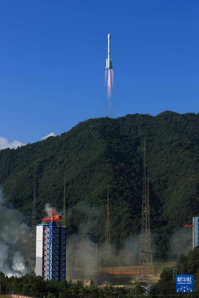 我國成功發射兩顆北斗導航衛星 開展下一代北斗系統新技術試驗試用