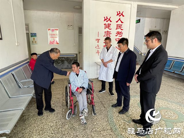 中國殘聯副主席張銀良國慶節深入平輿縣走訪慰問幫扶戶