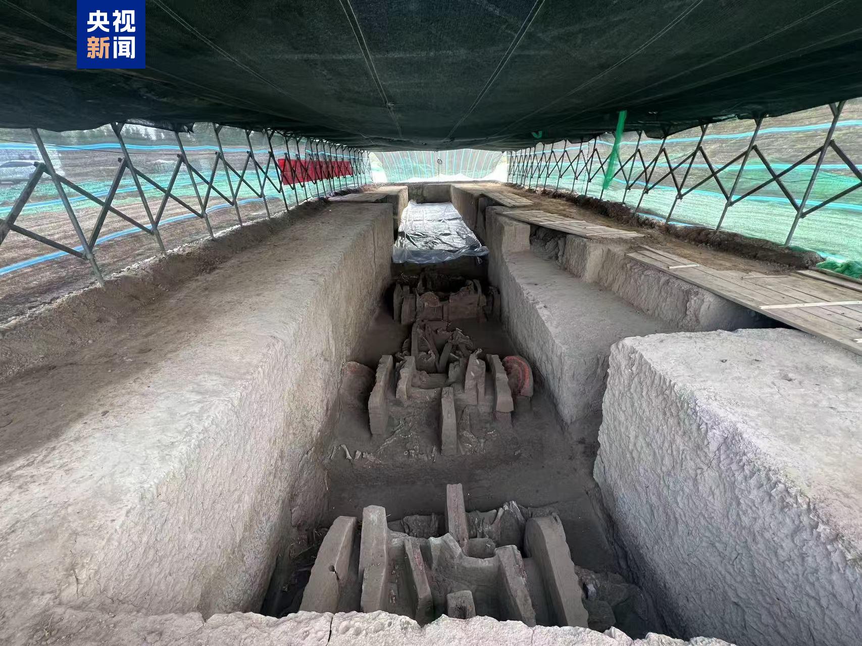 西安一考古工地發掘古墓葬3000余座 車馬坑30多座